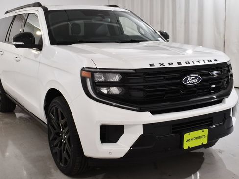 New 2027 Ford Expedition Max Platinum w/ Stealth Performance Package AWD/4WD image 4