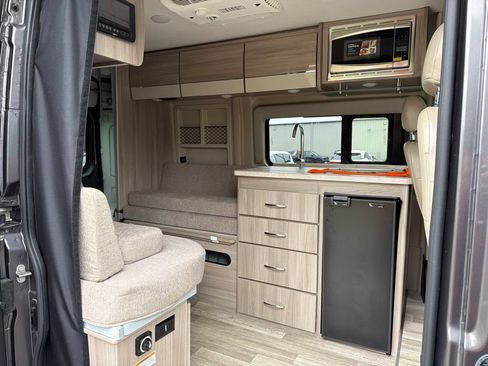 Used 2022 RAM ProMaster 1500 w/ Premium Convenience Group (B) FWD image 22