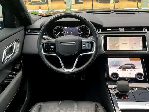 Used 2023 Land Rover Range Rover Velar R-Dynamic S image 9