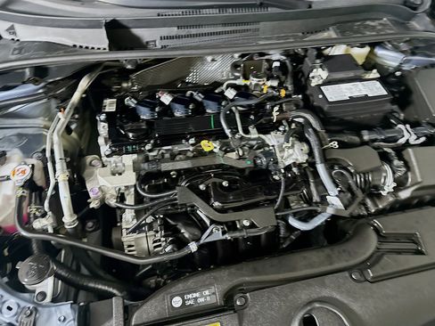 Used 2025 Toyota Corolla LE image 32