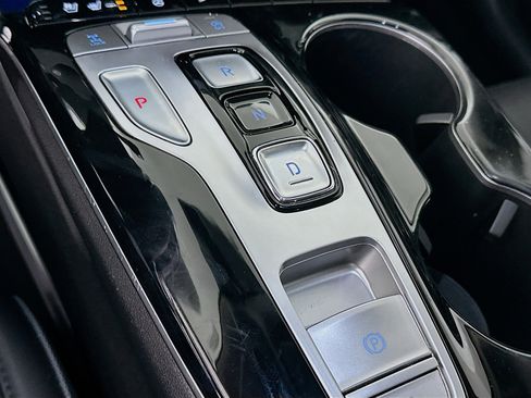 Used 2022 Hyundai Tucson Limited image 25