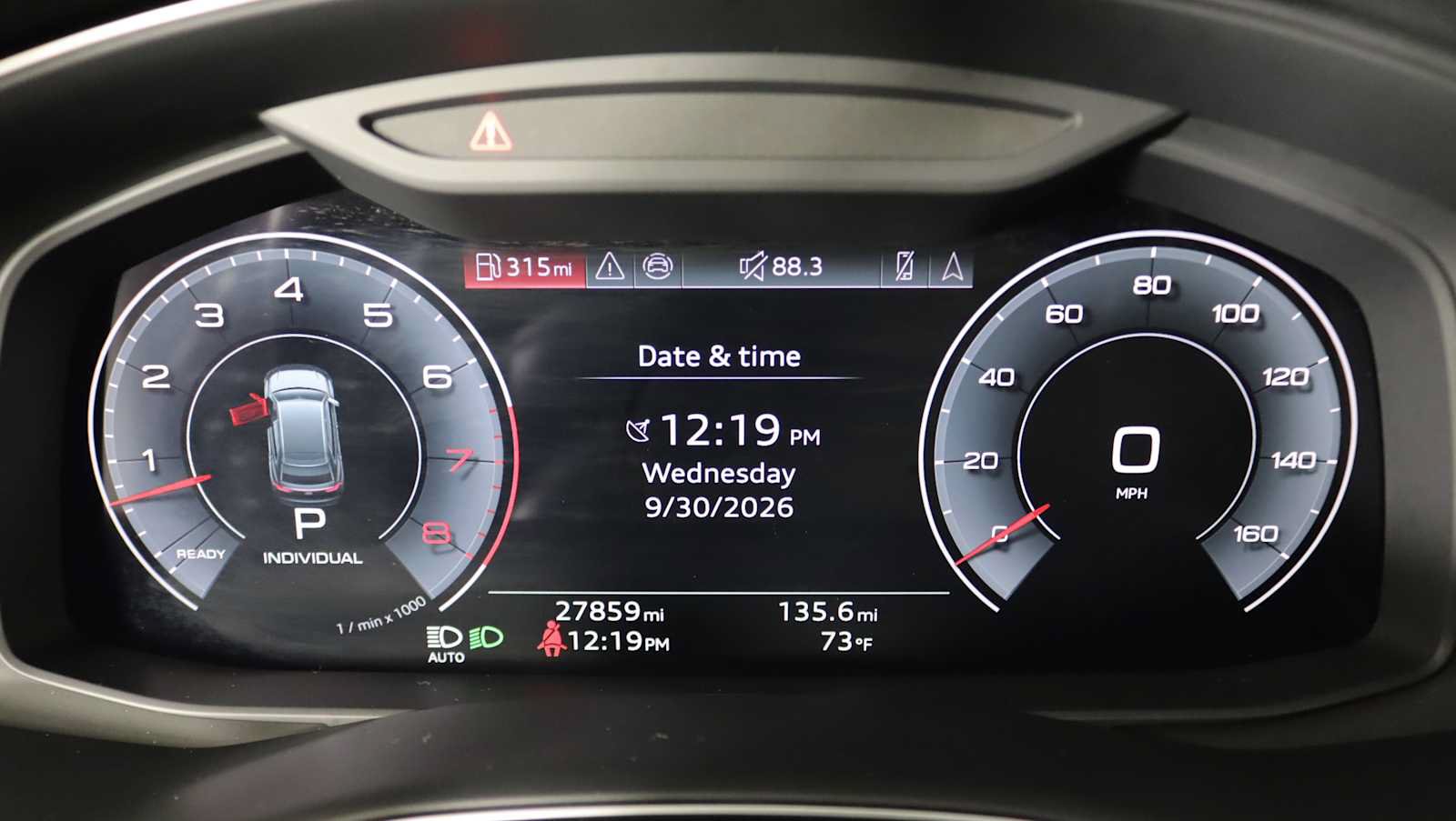Used 2023 Audi Q8 Premium Plus AWD/4WD image 21