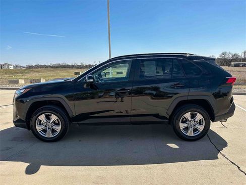 Certified 2025 Toyota RAV4 XLE image 6