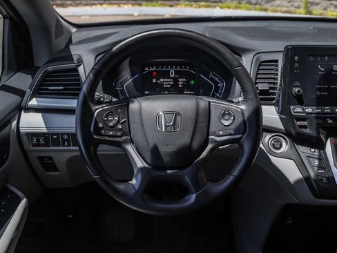 Used 2024 Honda Odyssey EX-L image 27