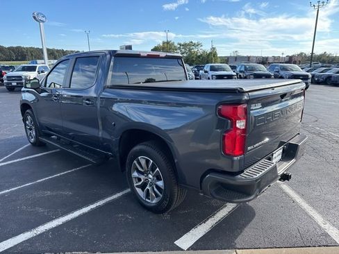 Used 2021 Chevrolet Silverado 1500 RST image 4