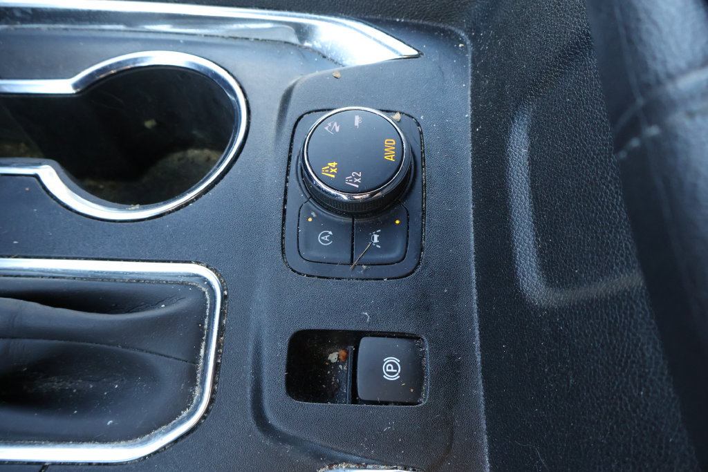 Used 2023 Chevrolet Traverse LT AWD/4WD image 26