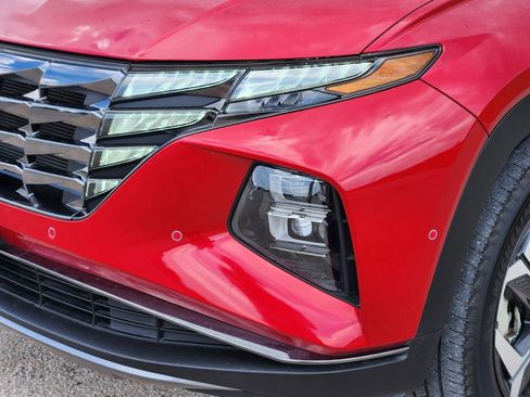 Used 2023 Hyundai Tucson Limited AWD/4WD image 9