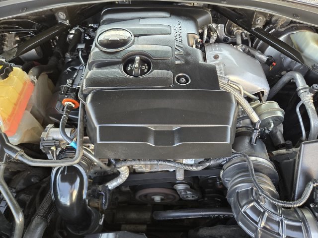 Used 2016 Chevrolet Camaro LT RWD image 28