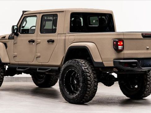 Used 2020 Jeep Gladiator Sport w/ Quick Order Package 24S AWD/4WD image 10