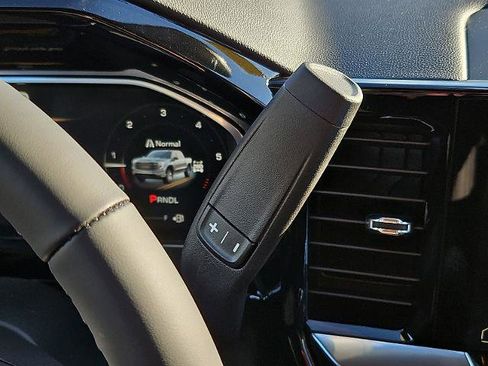 New 2026 GMC Sierra 1500 Elevation image 12