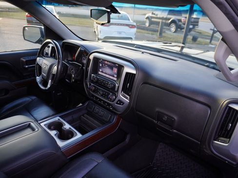 Used 2015 GMC Sierra 1500 SLT w/ SLT Crew Cab Value Package image 31