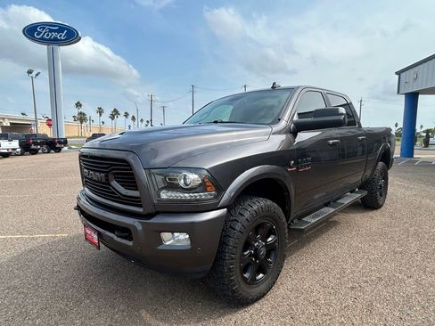 Used 2018 RAM 2500 Laramie w/ Sport Appearance Group AWD/4WD image 3