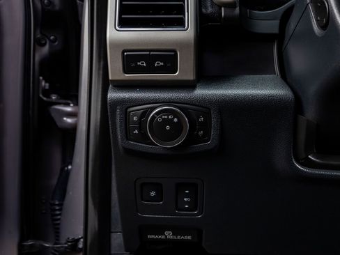 Used 2022 Ford F250 Lariat w/ Lariat Ultimate Package image 21