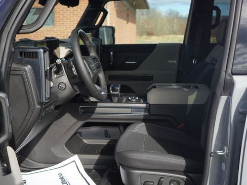 New 2026 GMC Hummer EV 4x4 Crew Cab image 23