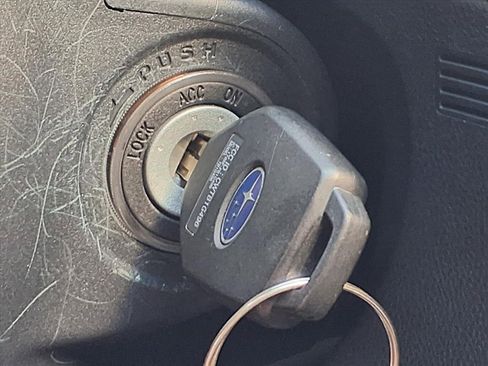 Used 2025 Subaru Outback Premium image 13