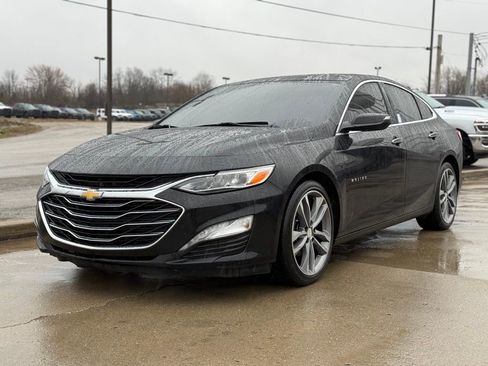 Used 2020 Chevrolet Malibu Premier image 2