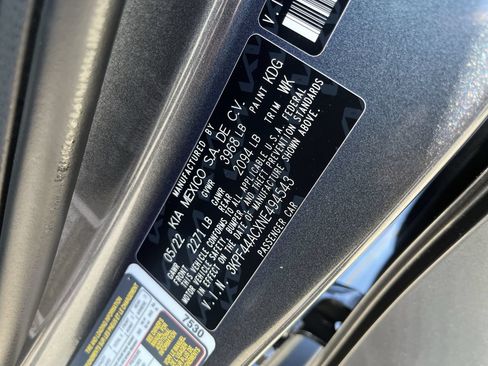 Used 2022 Kia Forte GT w/ GT Technology Package FWD image 32