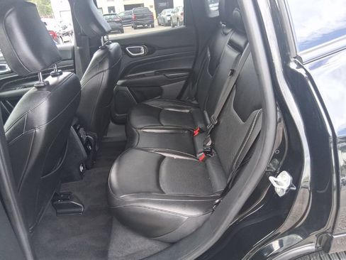 Used 2022 Jeep Compass High Altitude AWD/4WD image 19