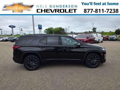 Used 2023 Chevrolet Traverse RS w/ LPO, Floor Liner Package AWD/4WD image 8