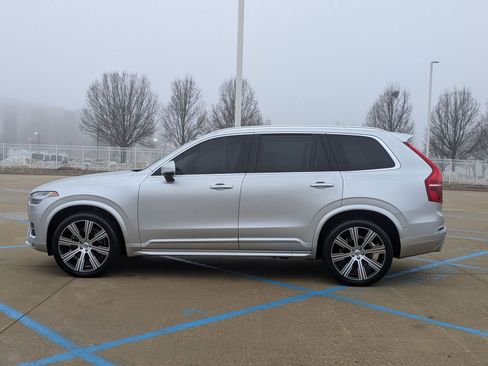 Used 2021 Volvo XC90 T6 Inscription w/ Advanced Package image 9