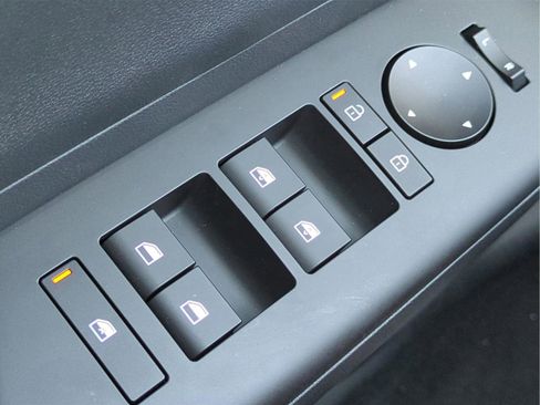 New 2025 Hyundai Kona SEL image 34