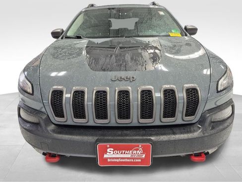 Used 2015 Jeep Cherokee Trailhawk w/ Leather Interior Group image 8
