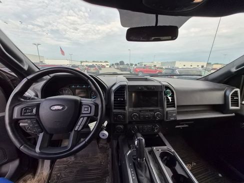 Used 2018 Ford F150 XLT w/ Equipment Group 302A Luxury AWD/4WD image 10