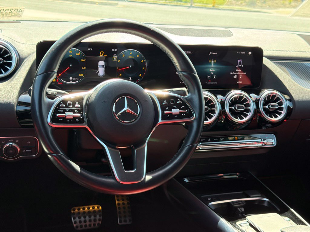 Used 2023 Mercedes-Benz GLA 250 image 32