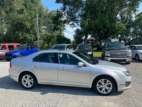 Used 2012 Ford Fusion SE FWD image 4