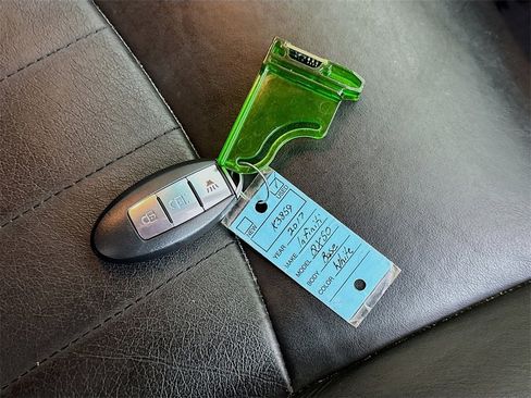 Used 2017 INFINITI QX50 Base w/ Premium Plus Package image 33