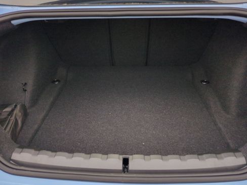 Used 2025 BMW M2 w/ Lighting Package image 31