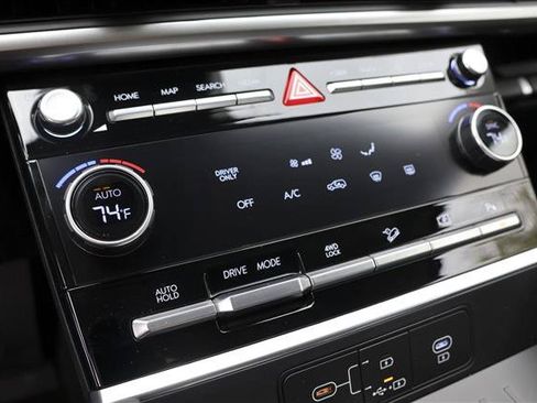 New 2026 Hyundai Santa Fe SE AWD/4WD image 19