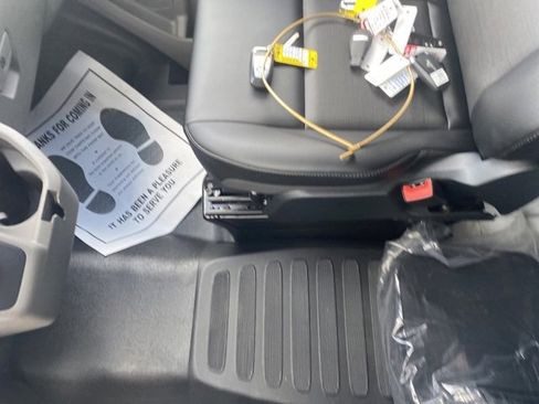 New 2023 Ford E-Transit Medium Roof w/ Load Area Protection Package image 19