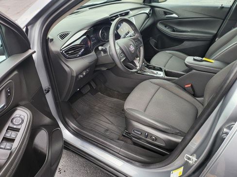 Used 2023 Buick Encore GX Preferred w/ Cold Weather Comfort Package AWD/4WD image 4