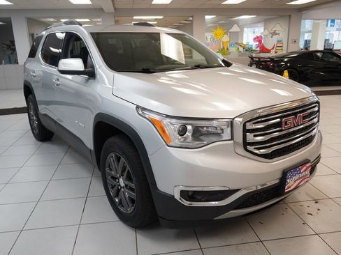 Used 2018 GMC Acadia SLT image 15
