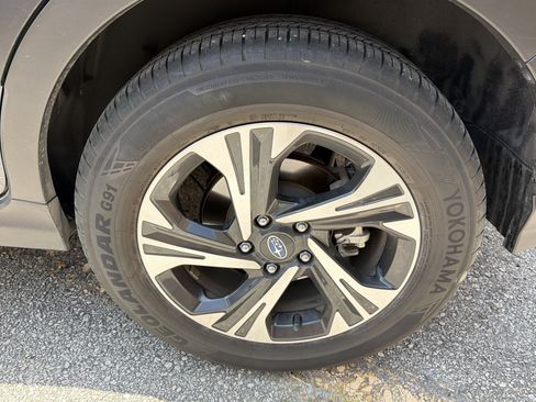 Certified 2024 Subaru Crosstrek 2.0i Premium AWD/4WD image 9