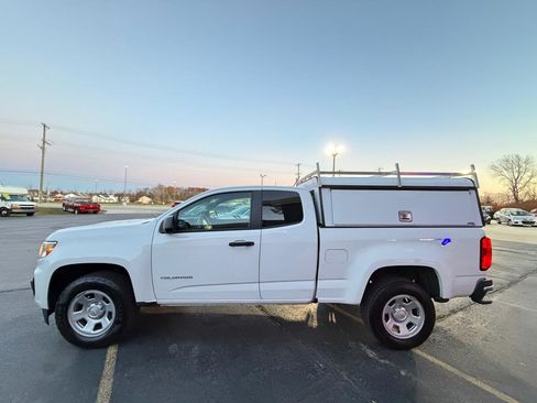Used 2022 Chevrolet Colorado W/T RWD image 6