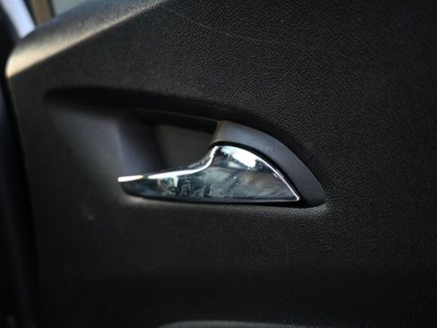 Used 2018 Chevrolet Volt Premier w/ Driver Confidence Package image 49