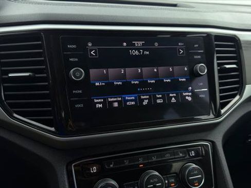 Used 2023 Volkswagen Atlas SE w/ Black Wheel Package FWD image 29
