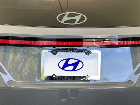 New 2026 Hyundai Tucson Limited image 22