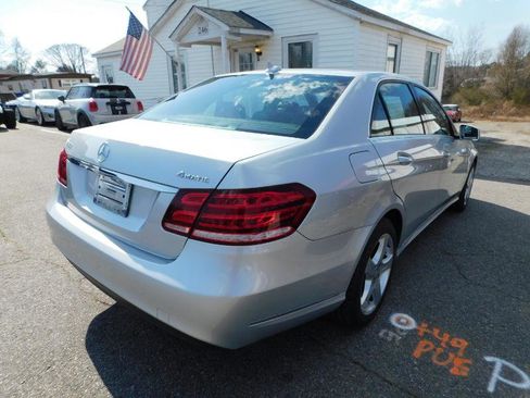 Used 2016 Mercedes-Benz E 350 4MATIC Sedan image 6