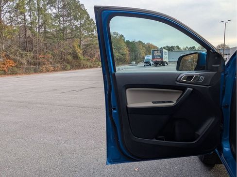 Used 2022 Ford Ranger Lariat w/ Equipment Group 501A High image 13