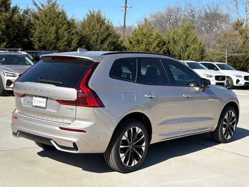 New 2026 Volvo XC60 T8 Plus w/ Protection Package Premier image 6