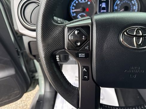 Used 2023 Toyota Tacoma TRD Off-Road image 18