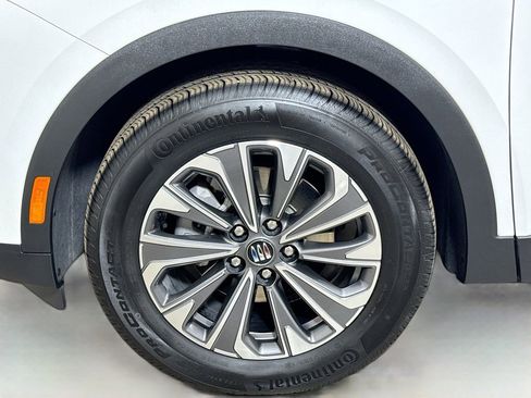 Used 2025 Buick Envision Preferred image 30