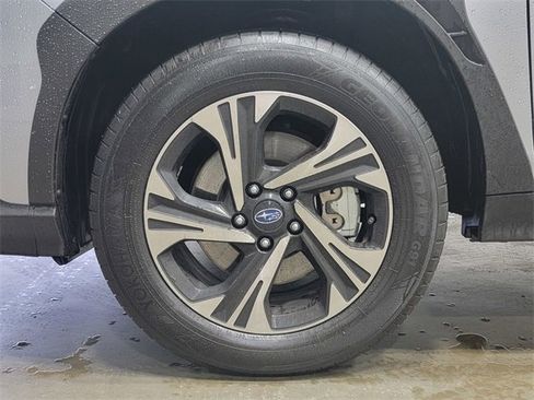 Certified 2025 Subaru Crosstrek 2.0i Premium image 11