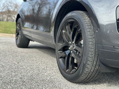 Used 2020 Land Rover Range Rover Evoque SE image 8