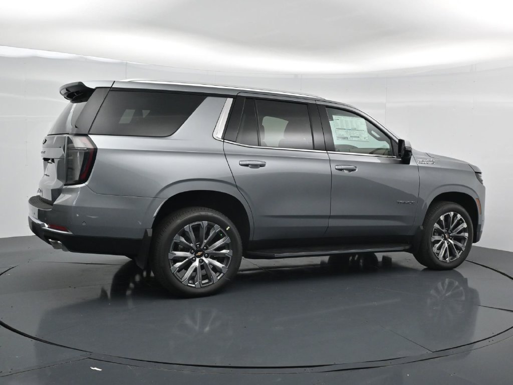New 2026 Chevrolet Tahoe High Country w/ Sun And Tow Package RWD image 4