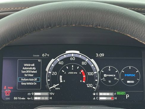 Used 2026 Toyota Sequoia Capstone AWD/4WD image 18