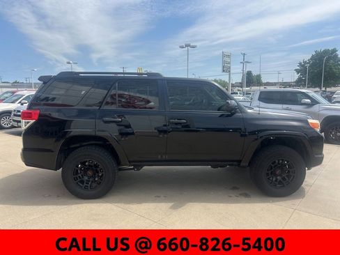 Used 2013 Toyota 4Runner SR5 w/ Convenience Pkg AWD/4WD image 4